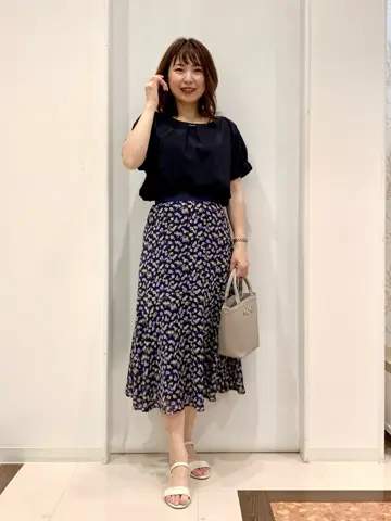 ANY SIS 横田 コーディネート画像