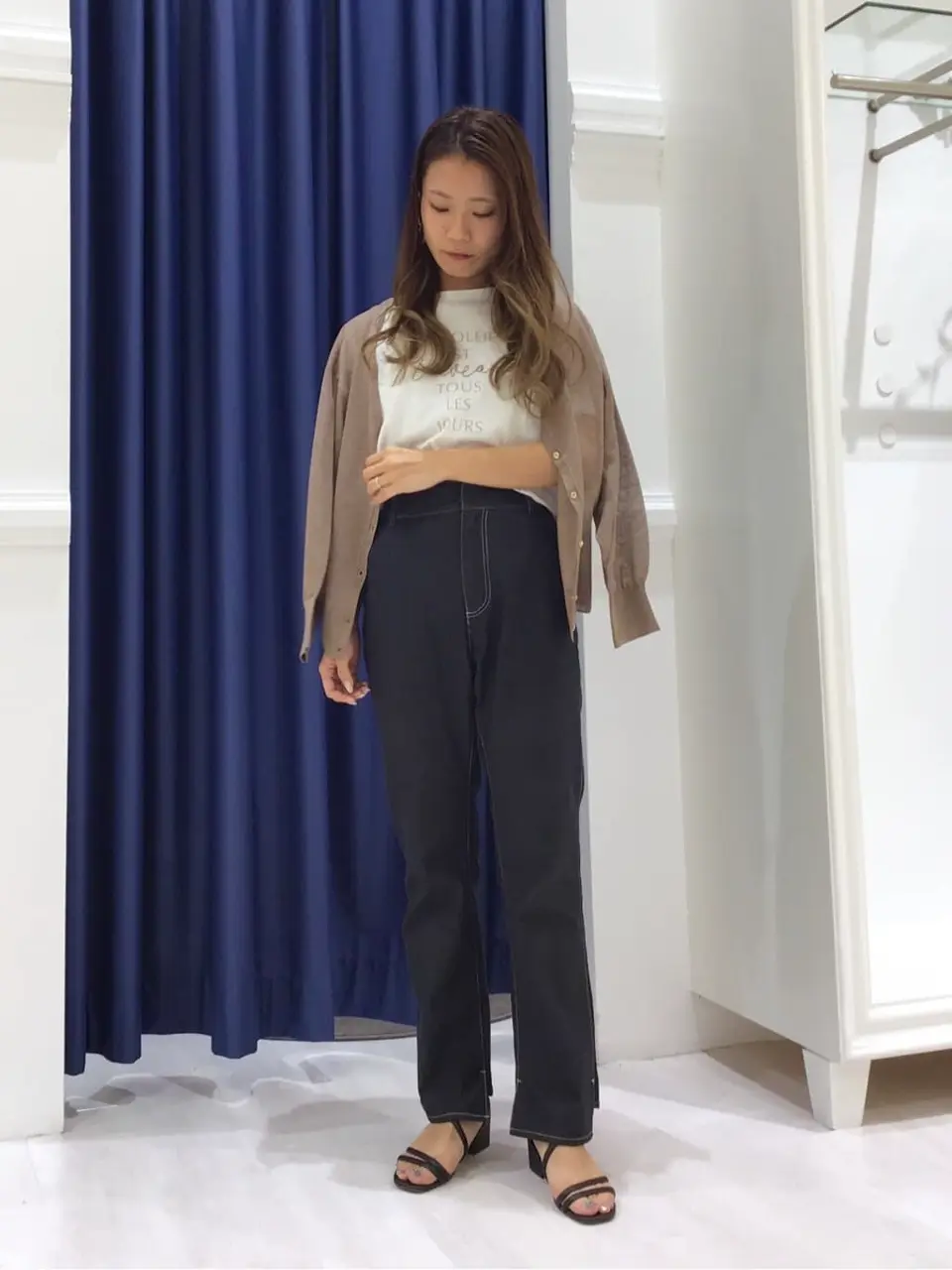 ANY SIS スタッフ コーディネート画像