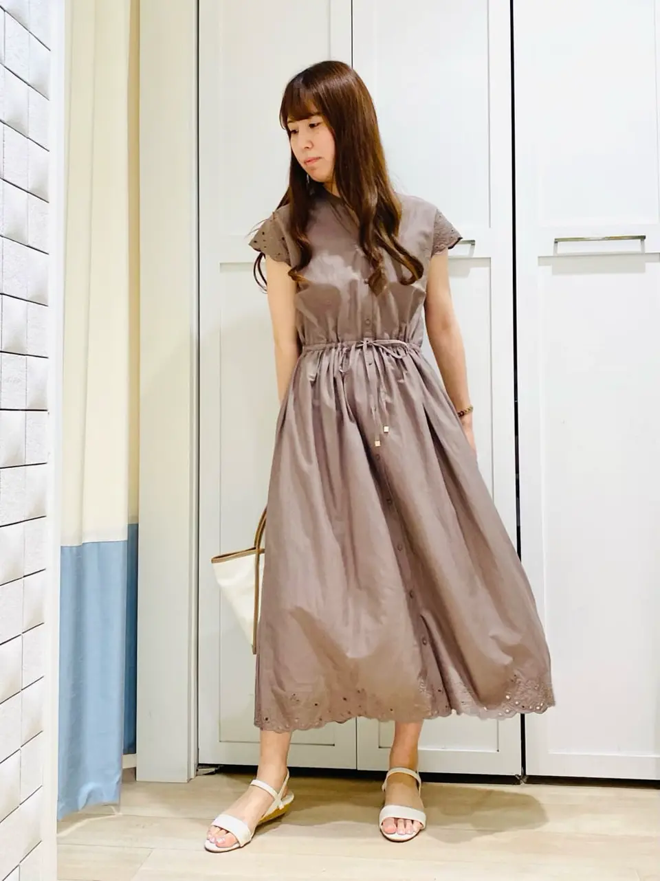 ANY SIS スタッフ コーディネート画像