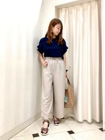 ANY SIS 金井 コーディネート画像