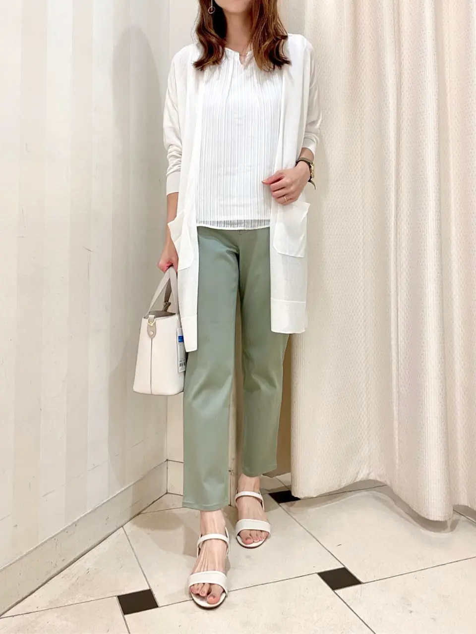 ANY SIS 金井 コーディネート画像