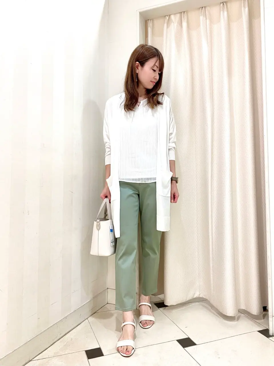 ANY SIS 金井 コーディネート画像