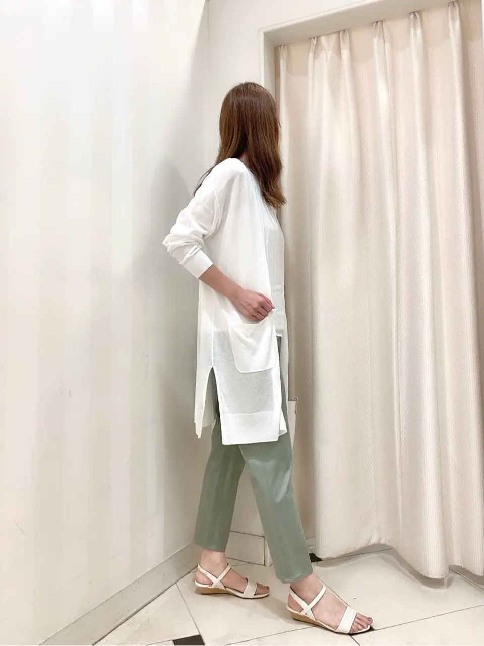 ANY SIS 金井 コーディネート画像