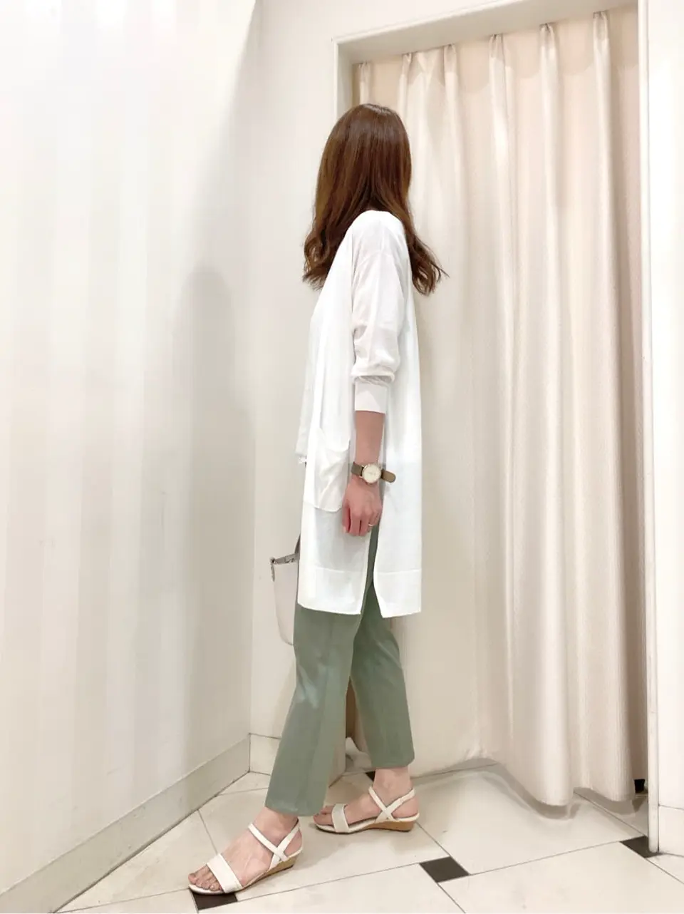 ANY SIS 金井 コーディネート画像