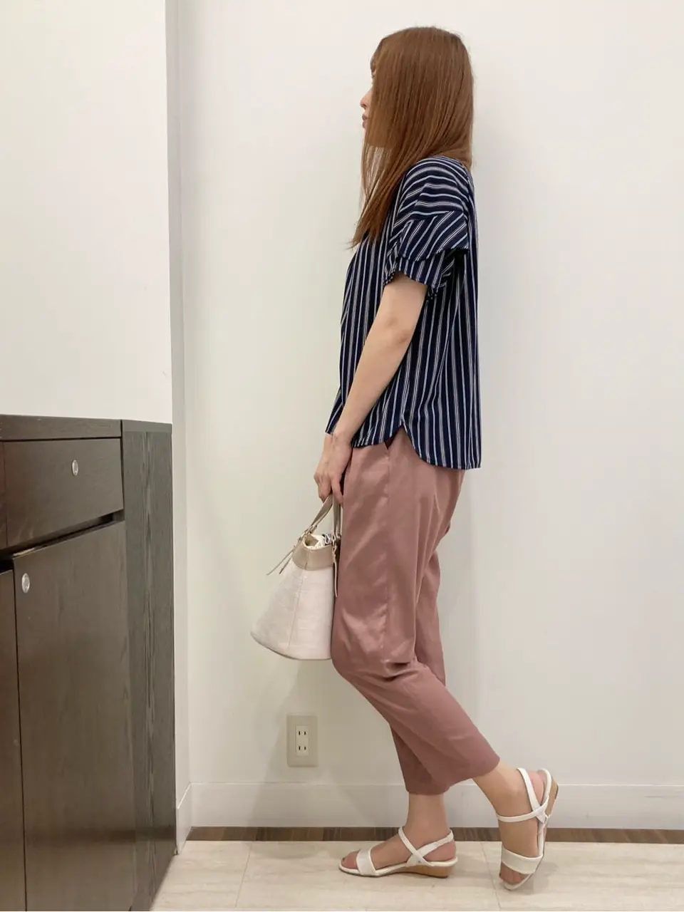 ANY SIS スタッフ コーディネート画像