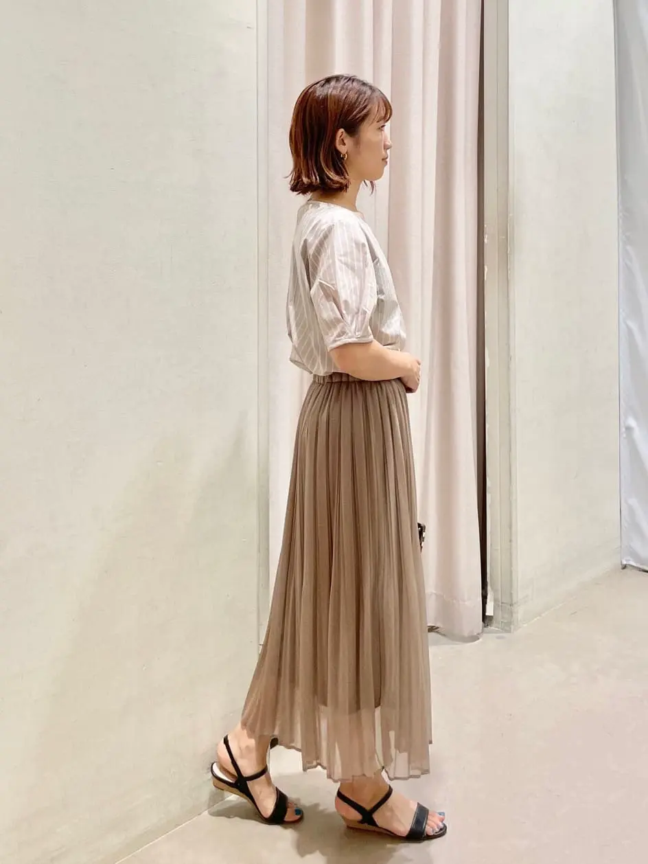 ANY SIS 濱野 コーディネート画像