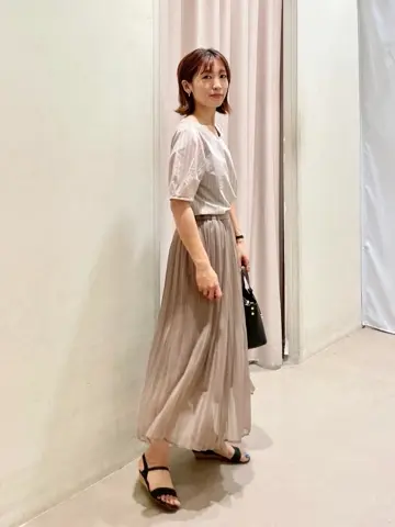 ANY SIS 濱野 コーディネート画像