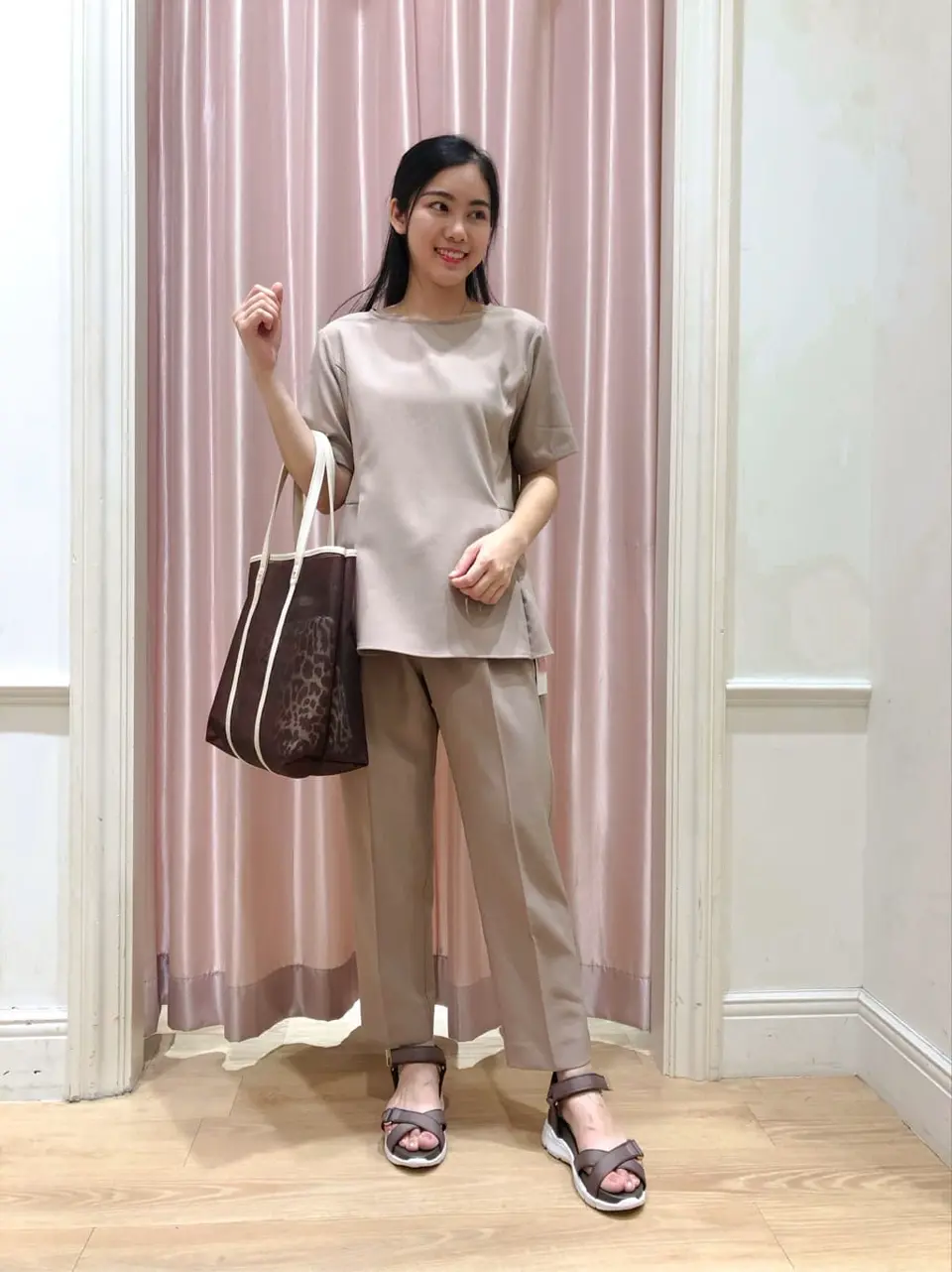  スタッフ コーディネート画像