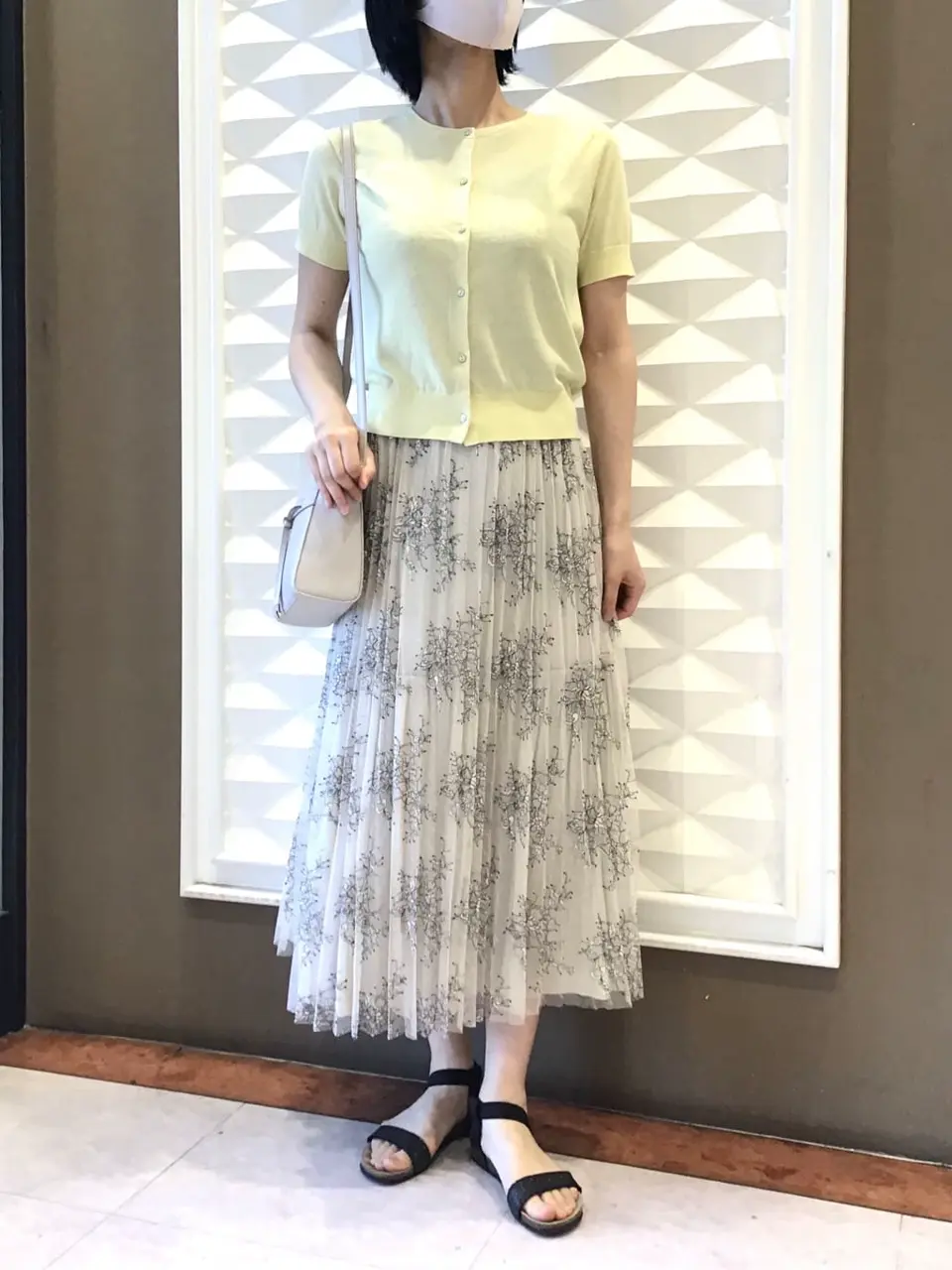 ANY SIS N コーディネート画像