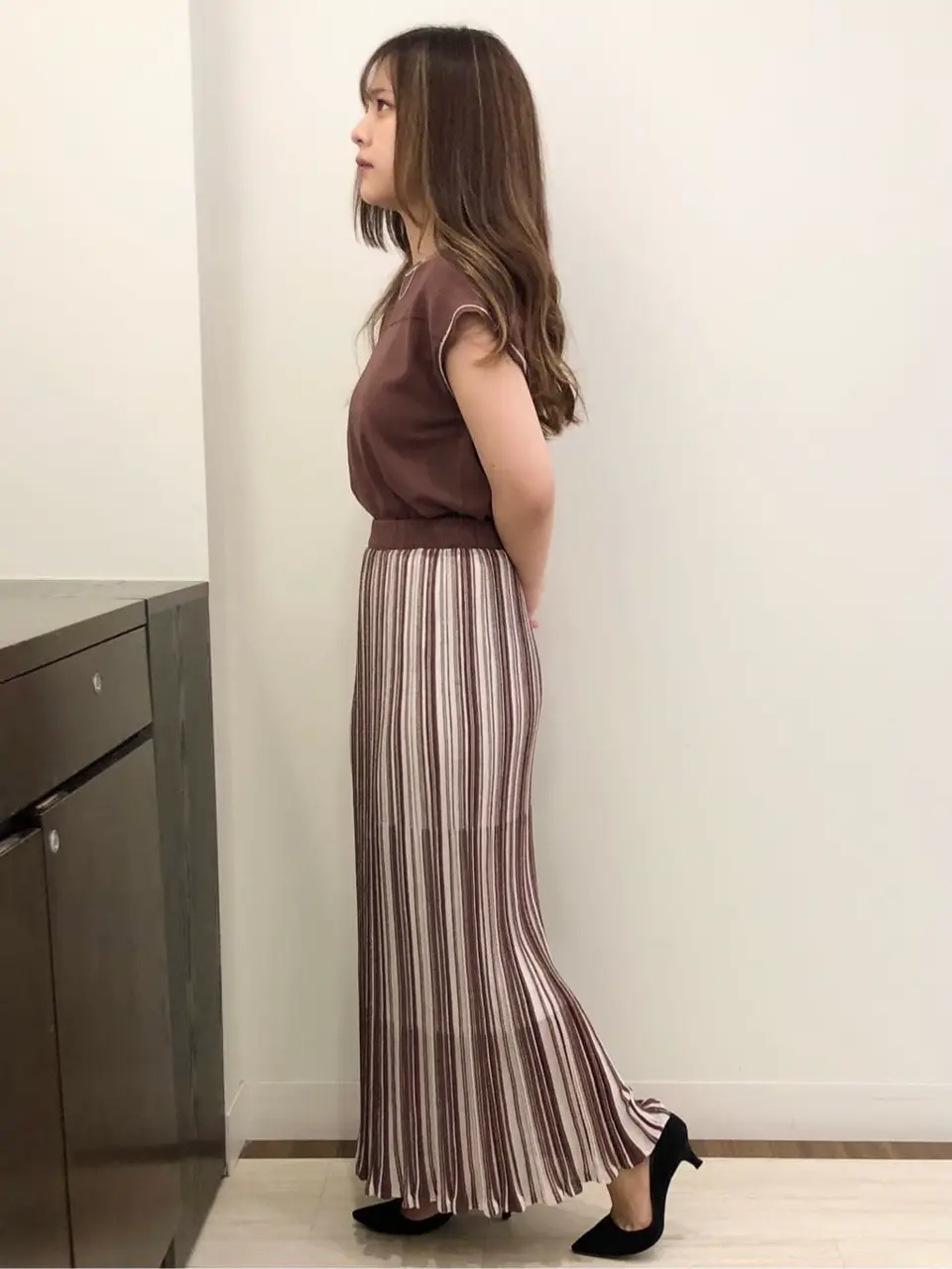 ANY SIS スタッフ コーディネート画像