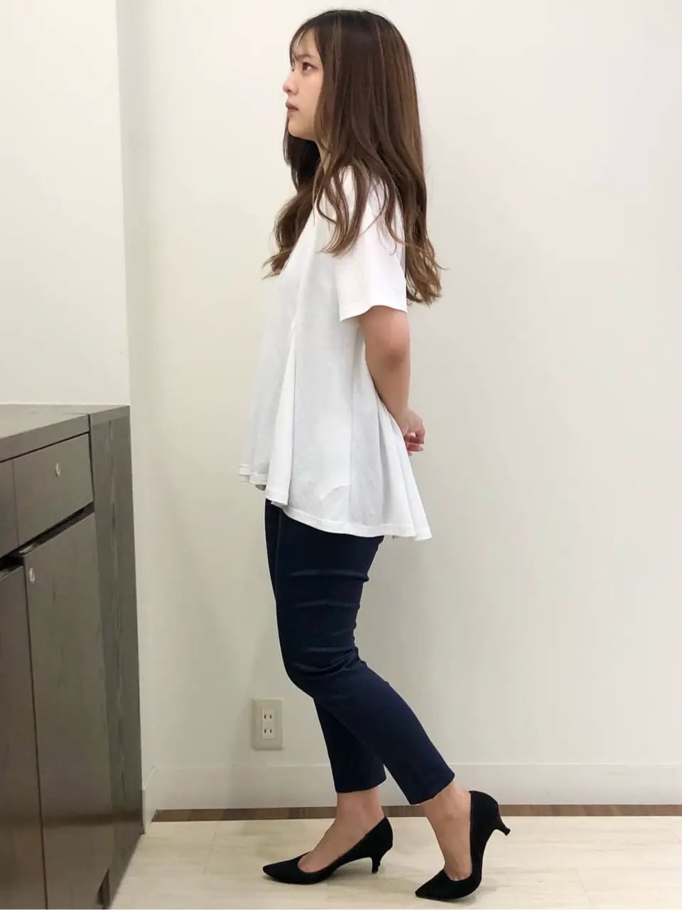 ANY SIS スタッフ コーディネート画像