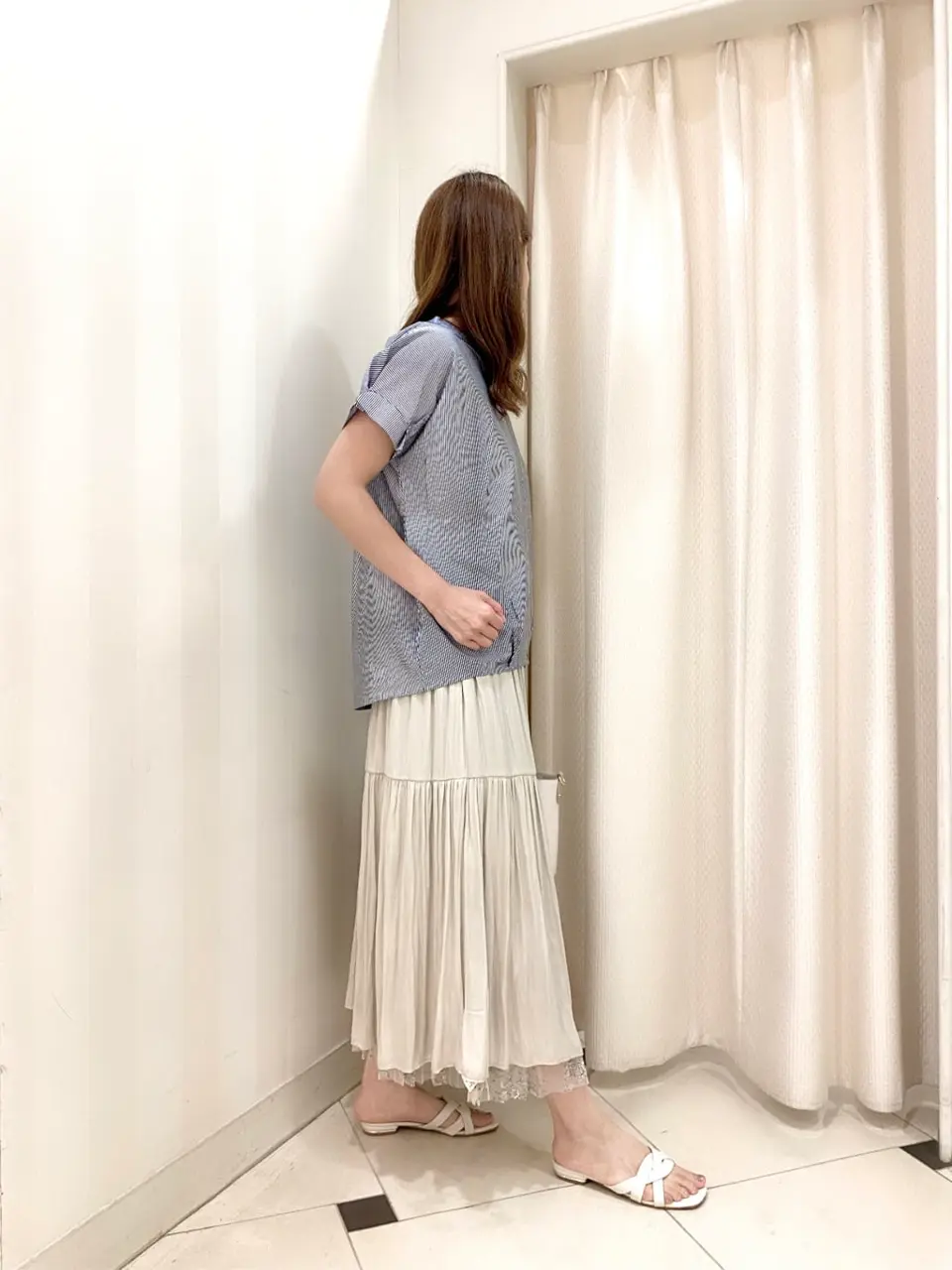 ANY SIS 金井 コーディネート画像