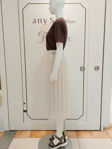 ANY SIS yamakawa コーディネート画像