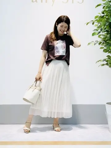 ANY SIS 岡本 コーディネート画像