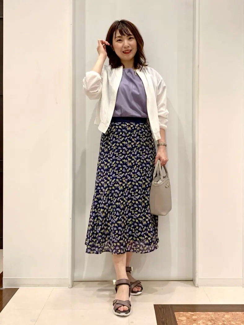 ANY SIS 横田 コーディネート画像