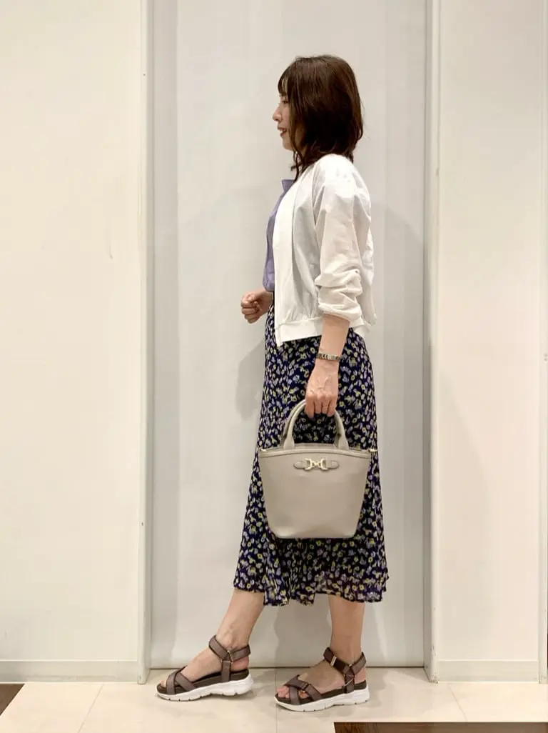 ANY SIS 横田 コーディネート画像