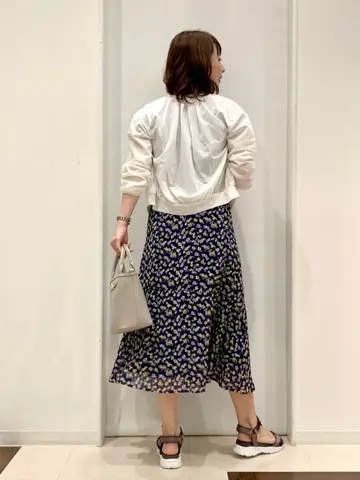 ANY SIS 横田 コーディネート画像