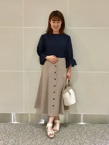 ANY SIS 浅野 コーディネート画像