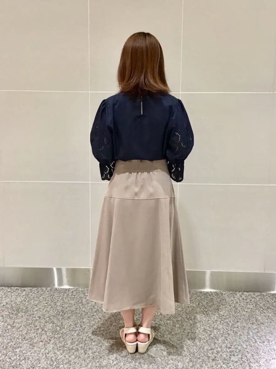 ANY SIS 浅野 コーディネート画像