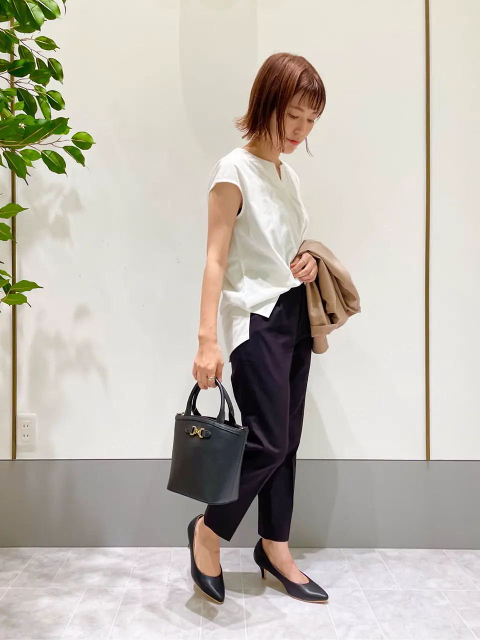 ANY SIS スタッフ コーディネート画像