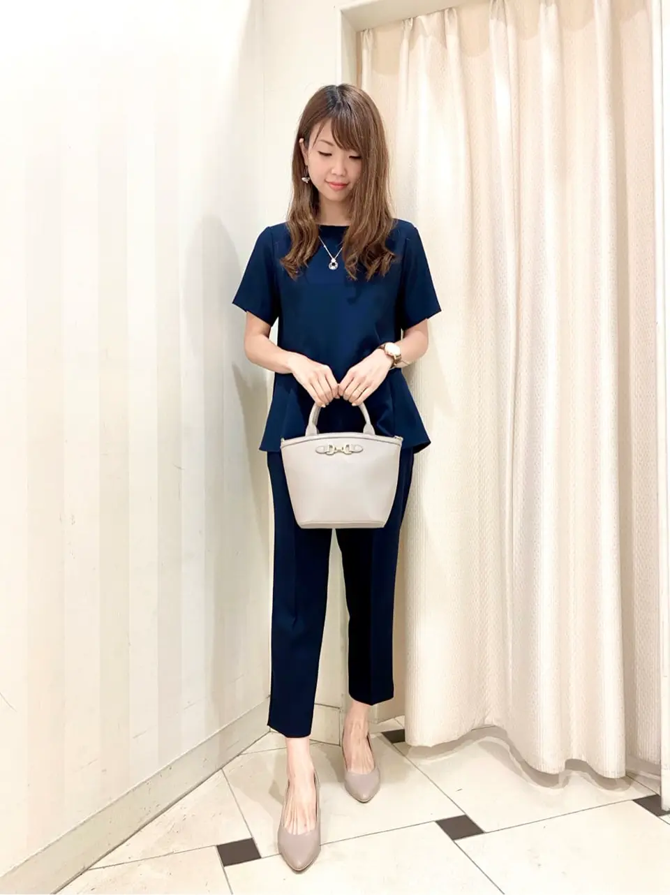 ANY SIS 金井 コーディネート画像