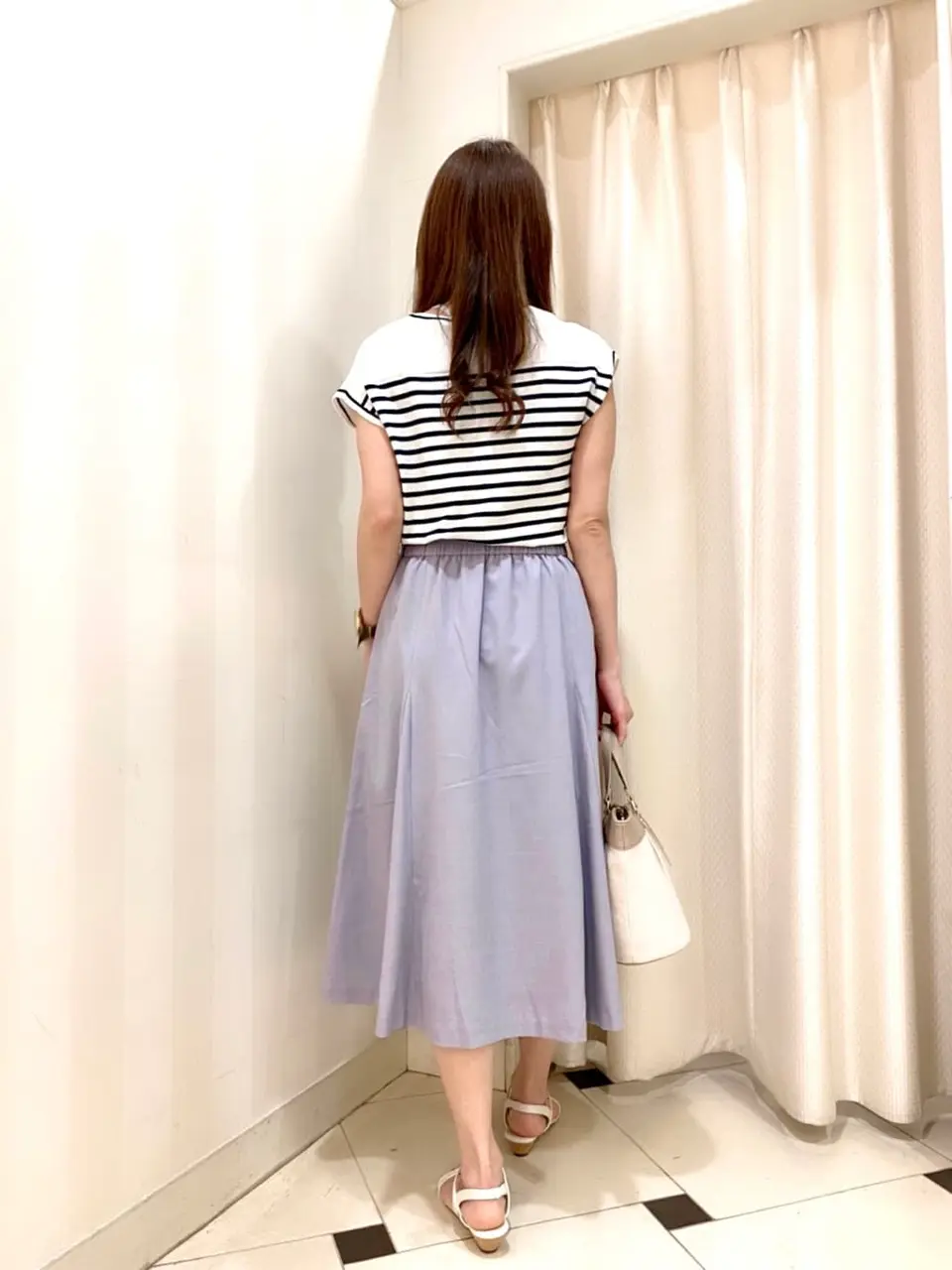 ANY SIS 金井 コーディネート画像