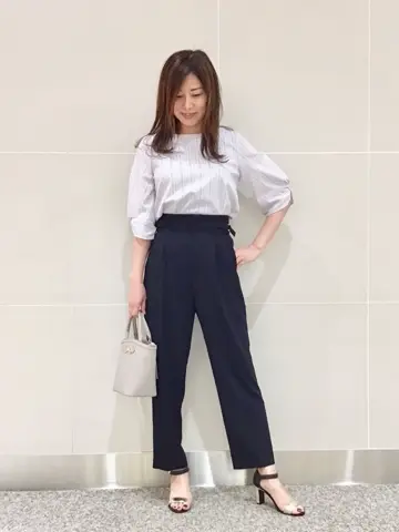 ANY SIS スタッフ コーディネート画像