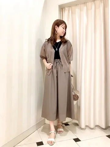 ANY SIS 金井 コーディネート画像