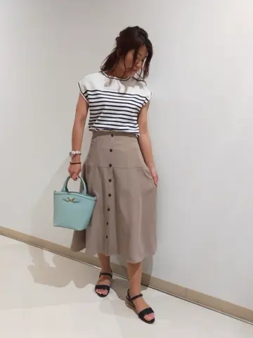 ANY SIS 権田 コーディネート画像