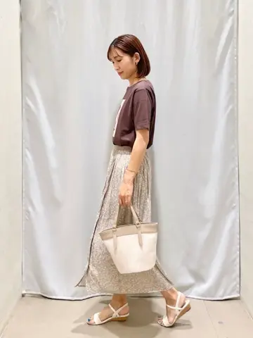 ANY SIS 濱野 コーディネート画像