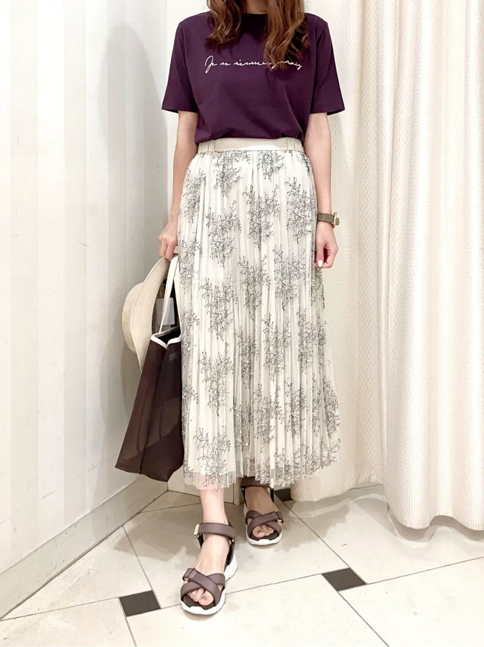 ANY SIS 金井 コーディネート画像