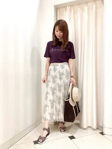 ANY SIS 金井 コーディネート画像