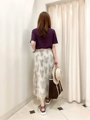 ANY SIS 金井 コーディネート画像