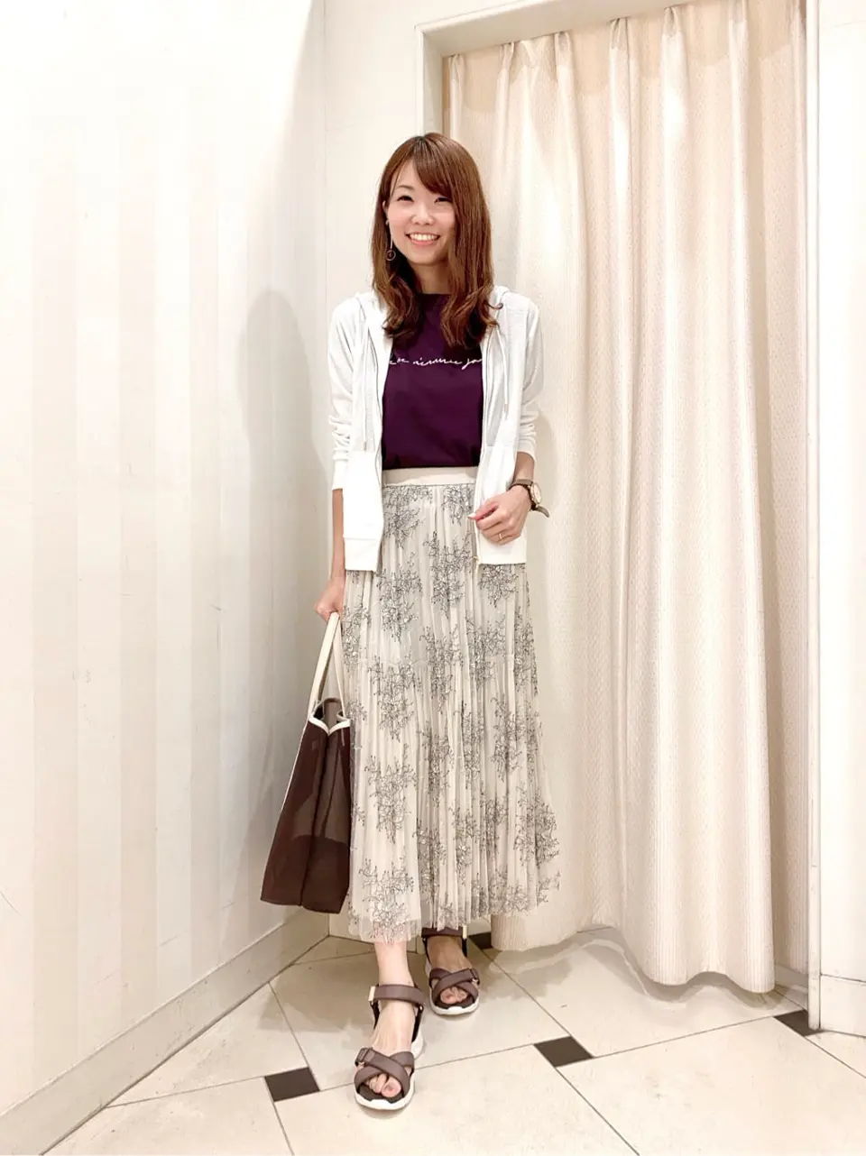 ANY SIS 金井 コーディネート画像