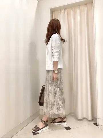 ANY SIS 金井 コーディネート画像