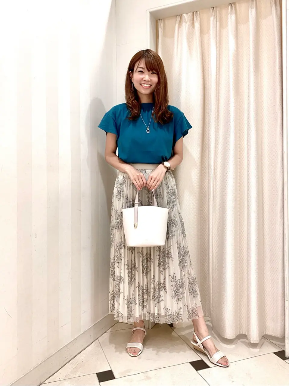 ANY SIS 金井 コーディネート画像