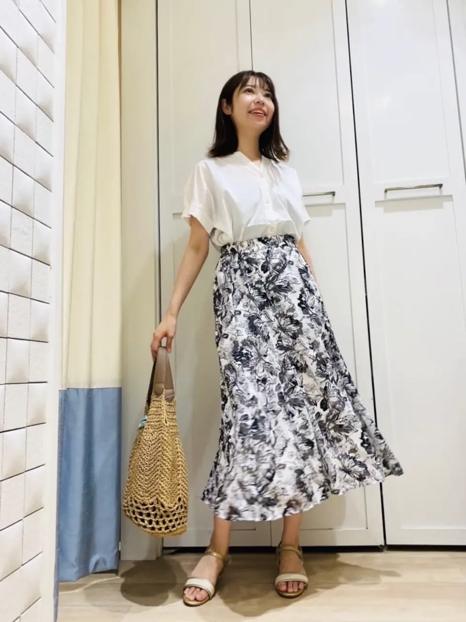 ANY SIS スタッフ コーディネート画像