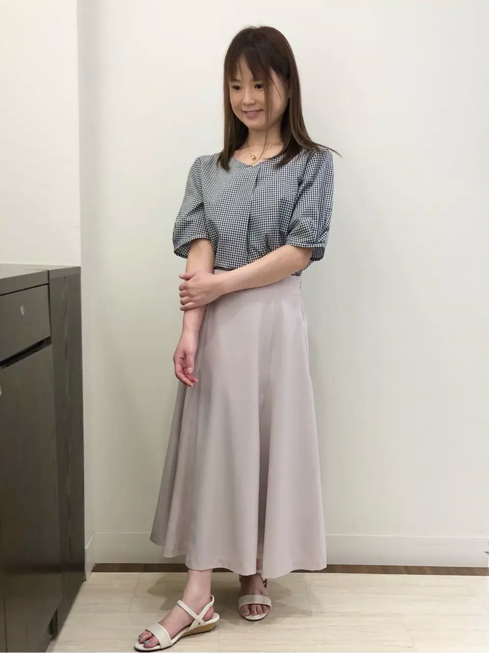 ANY SIS スタッフ コーディネート画像