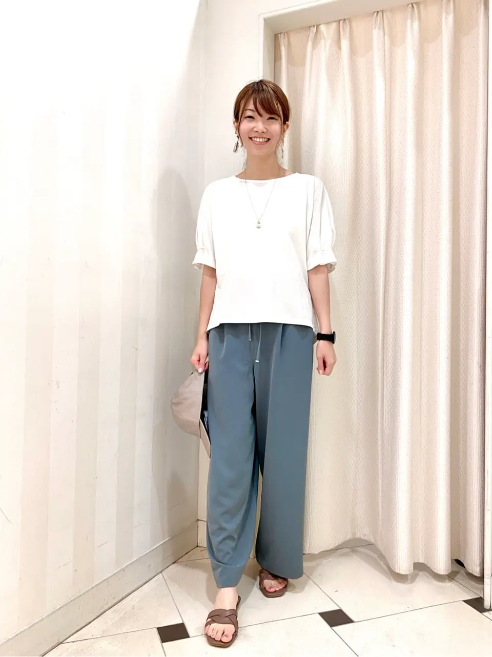 ANY SIS 金井 コーディネート画像