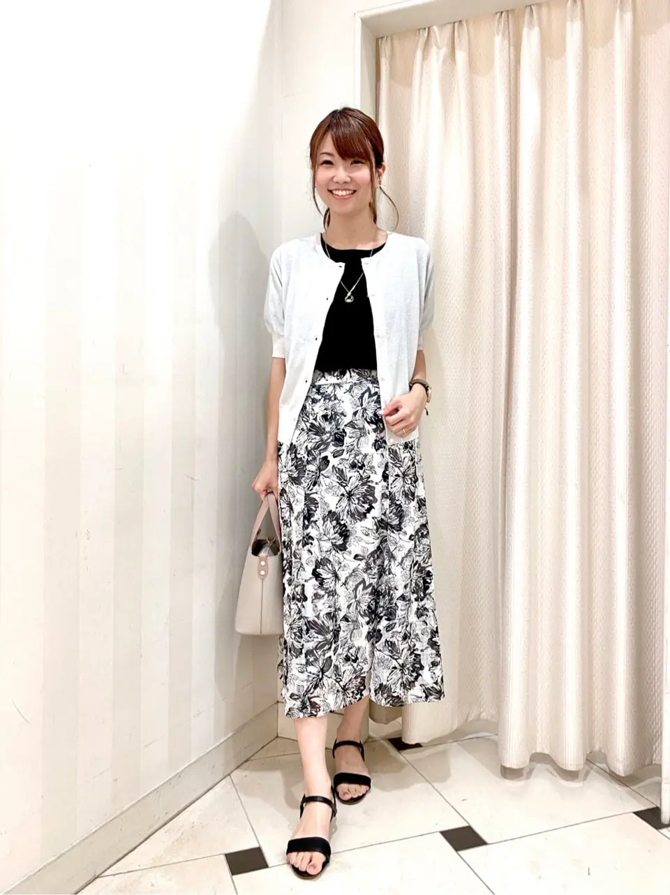 ANY SIS 金井 コーディネート画像