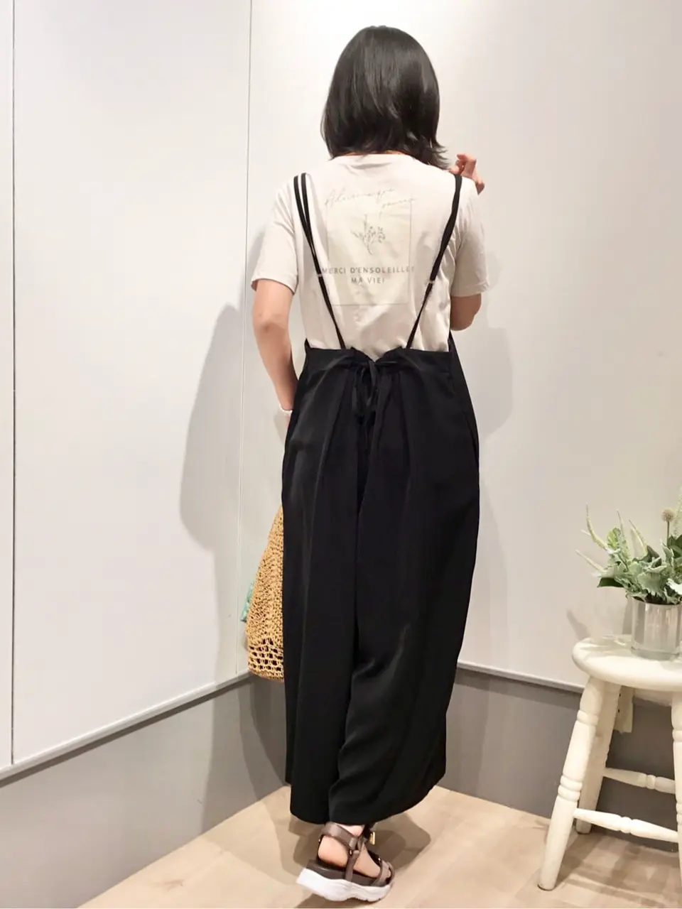 ANY SIS 山本 コーディネート画像