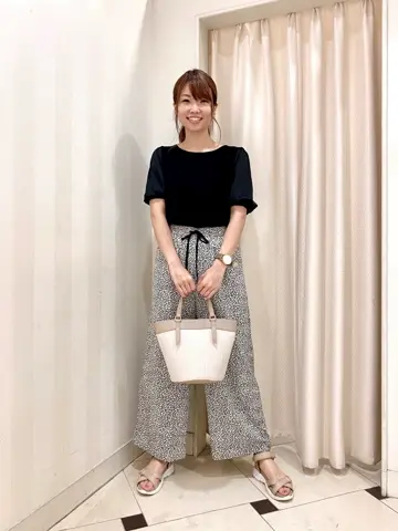 ANY SIS 金井 コーディネート画像