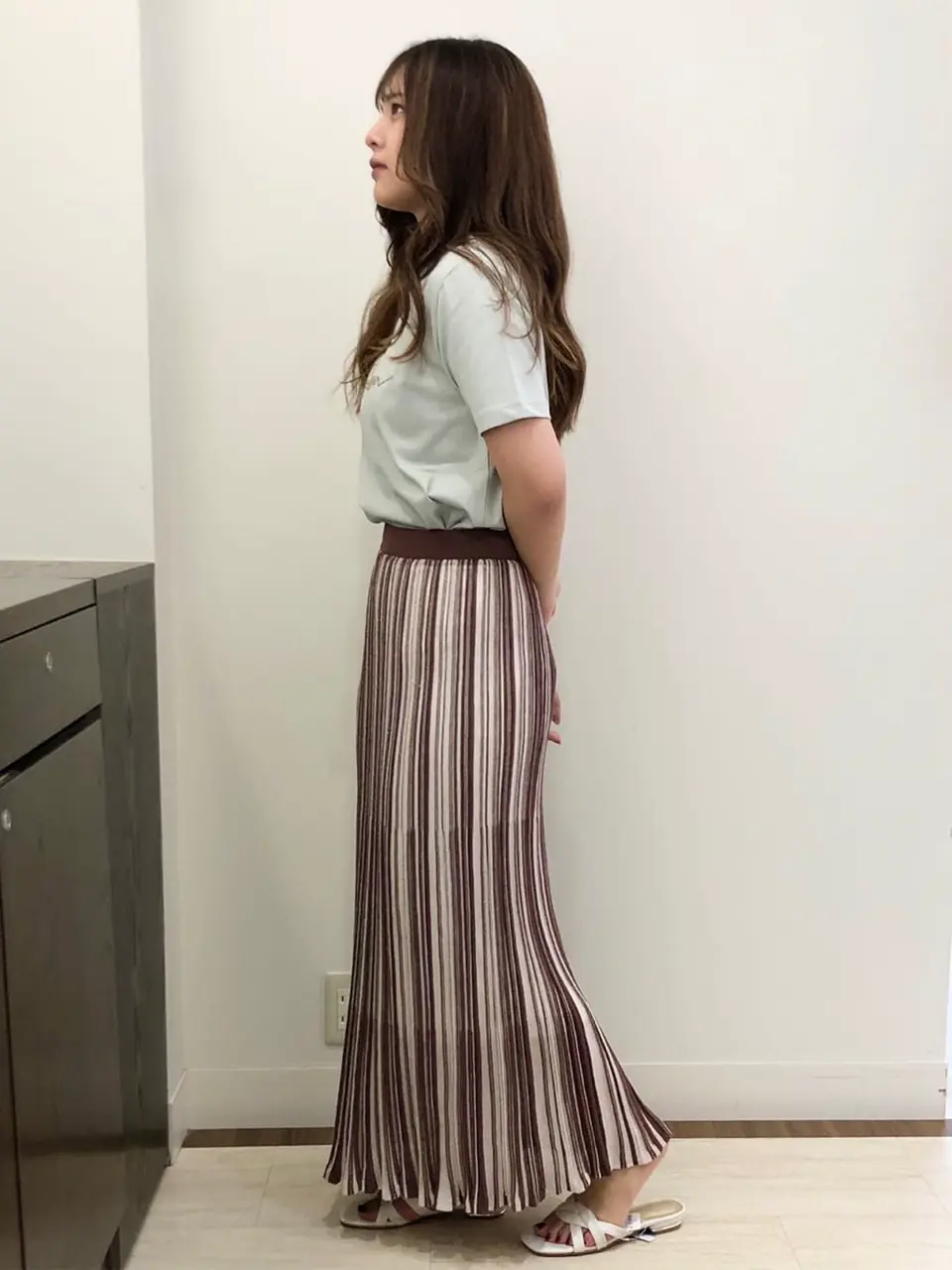 ANY SIS スタッフ コーディネート画像