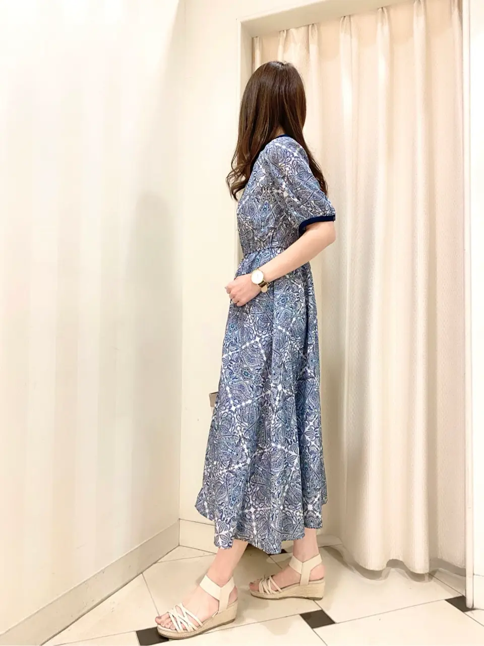 ANY SIS 金井 コーディネート画像