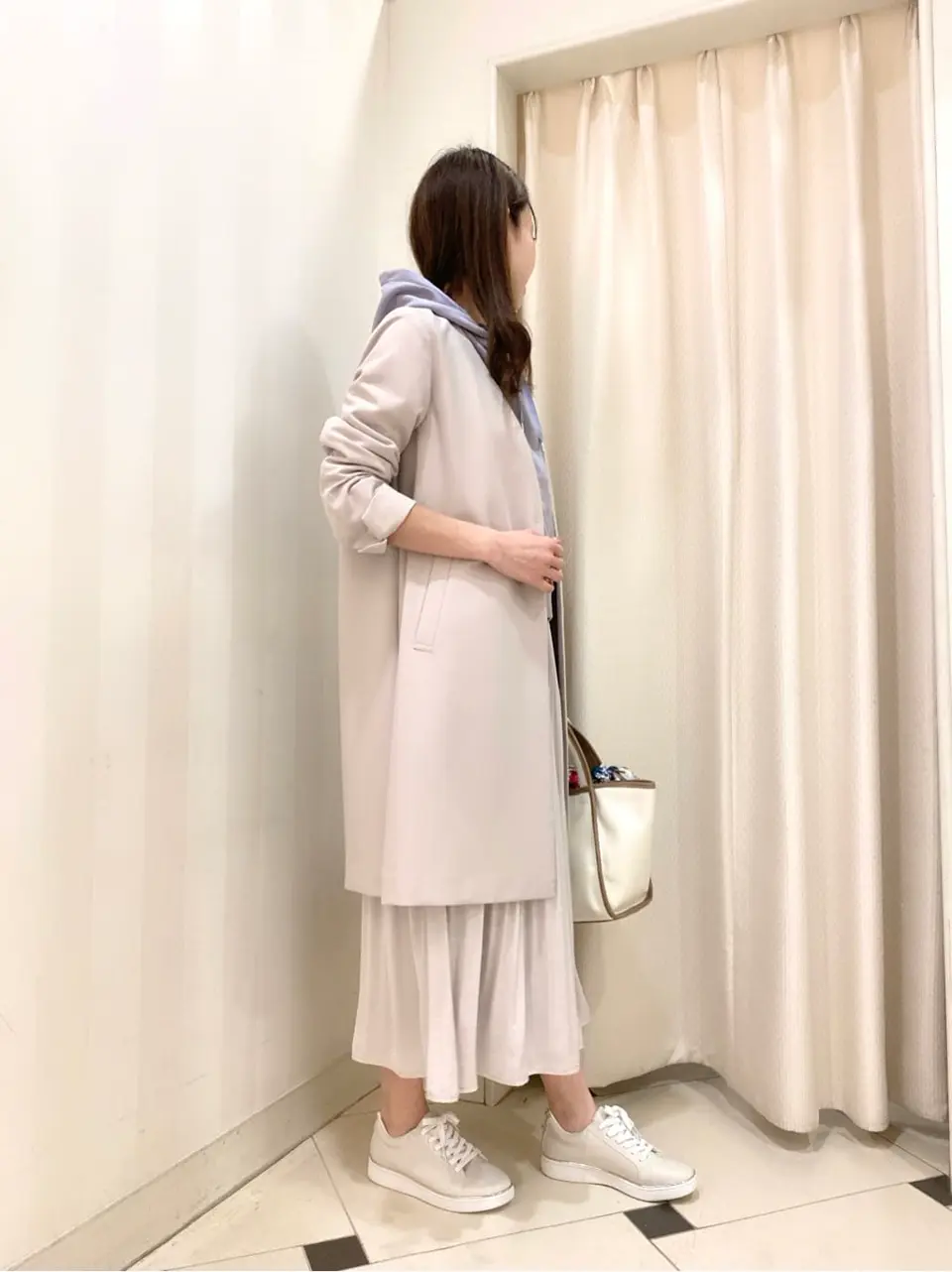 ANY SIS 金井 コーディネート画像