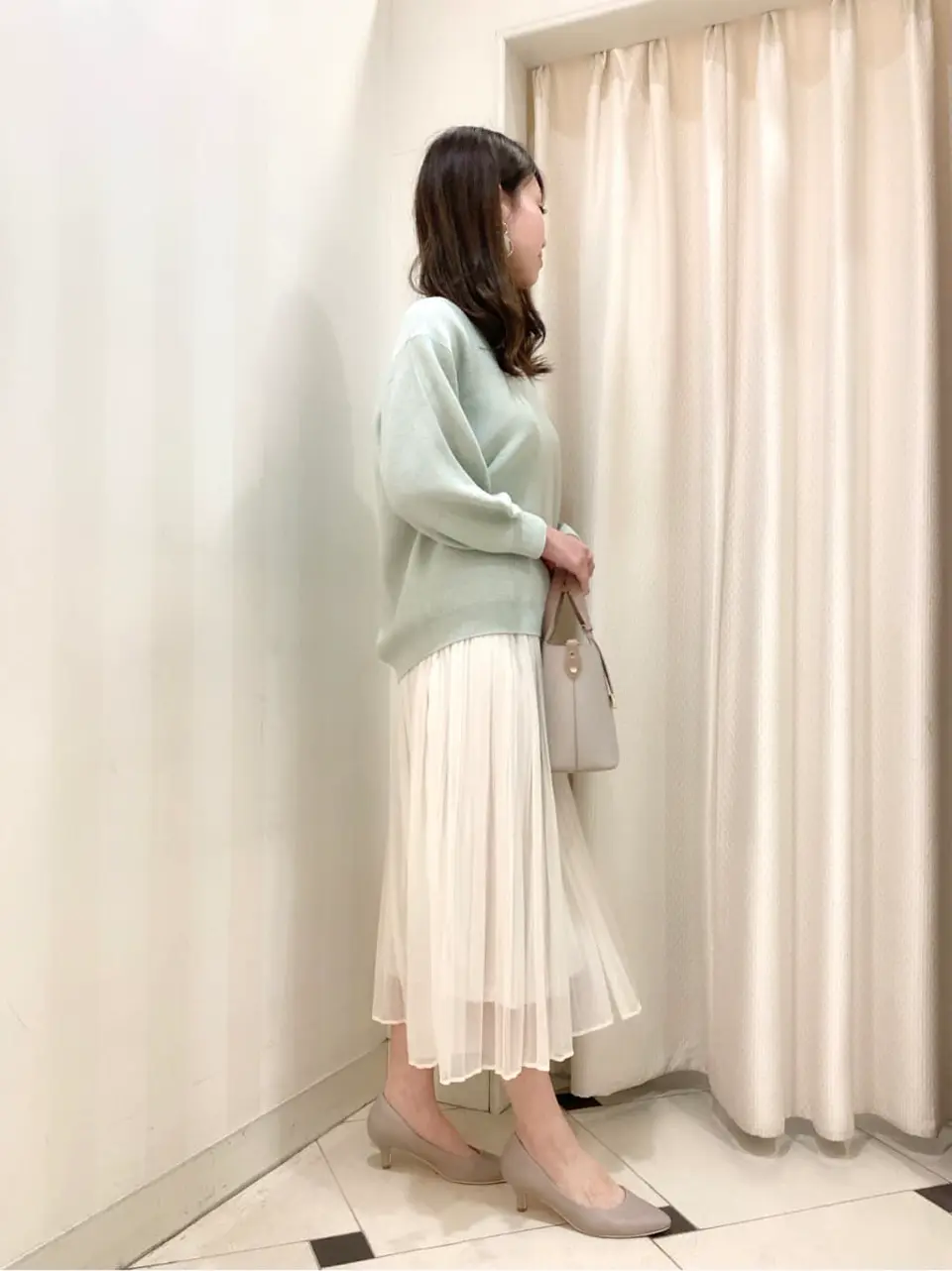 ANY SIS 金井 コーディネート画像