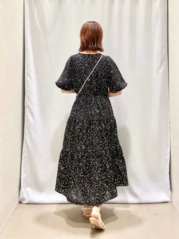 ANY SIS 濱野 コーディネート画像