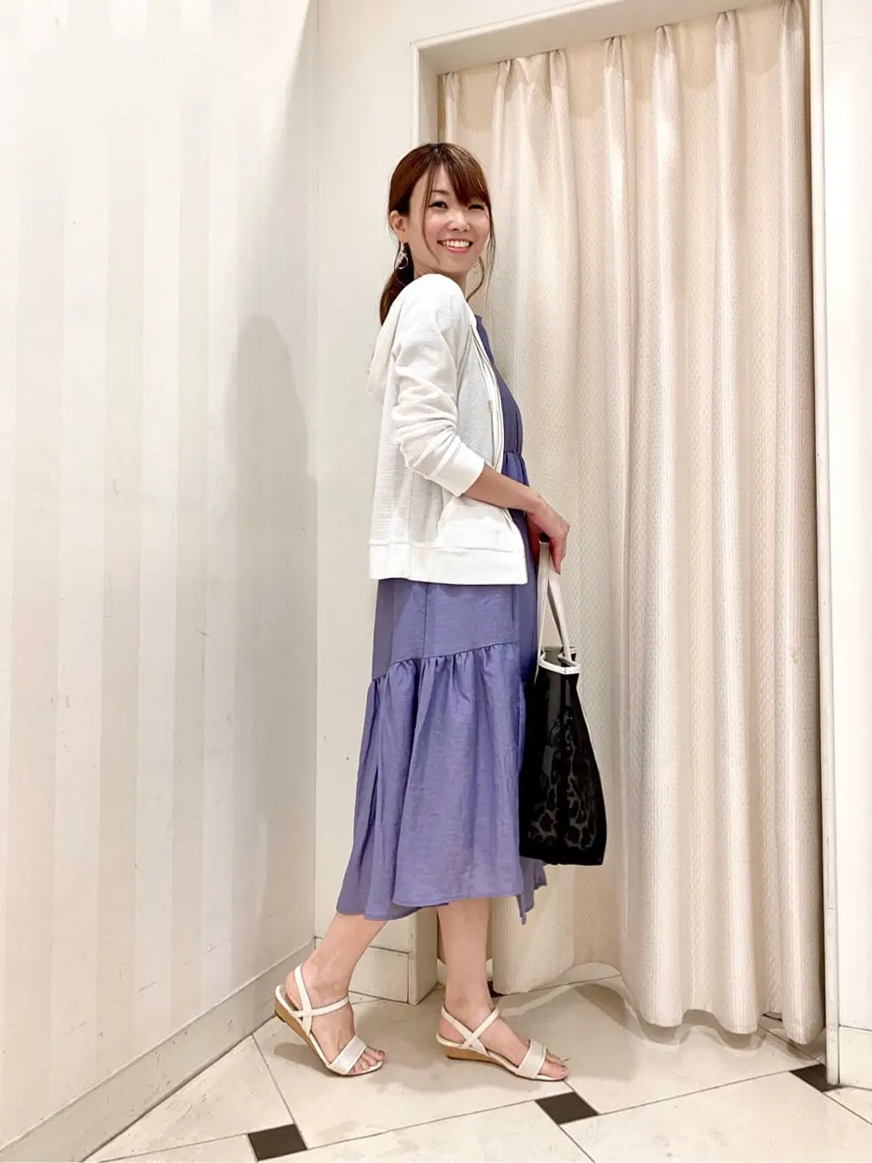 ANY SIS 金井 コーディネート画像