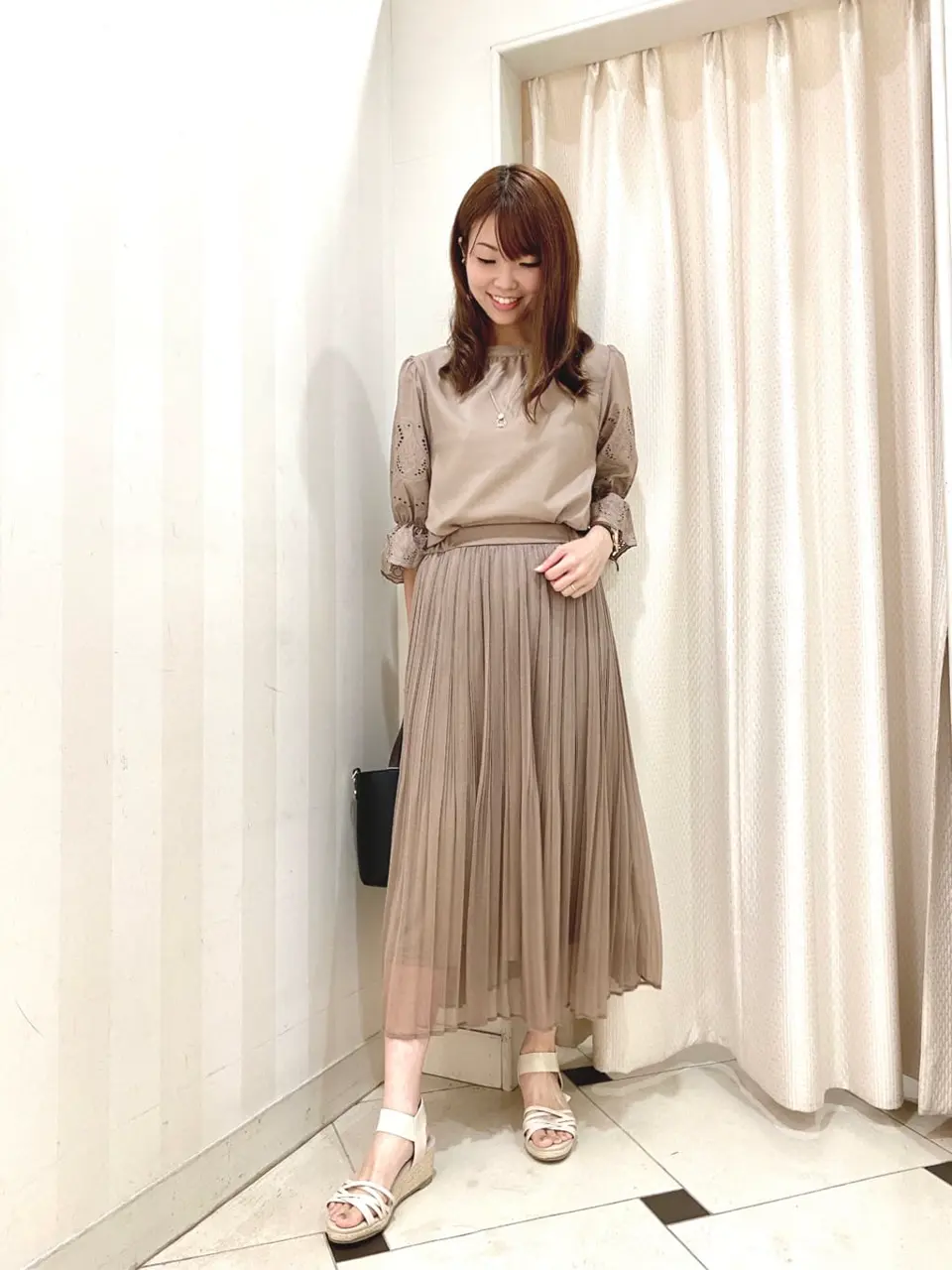 ANY SIS 金井 コーディネート画像