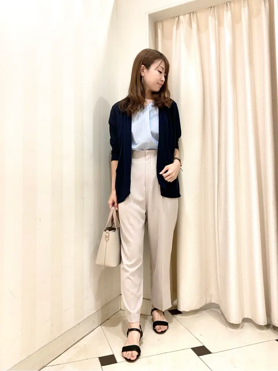 ANY SIS 金井 コーディネート画像